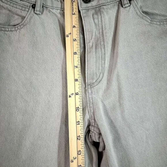 12 Storeez Women's Jeans Light Wash Straight Fit Mid Rise Denim Size M
