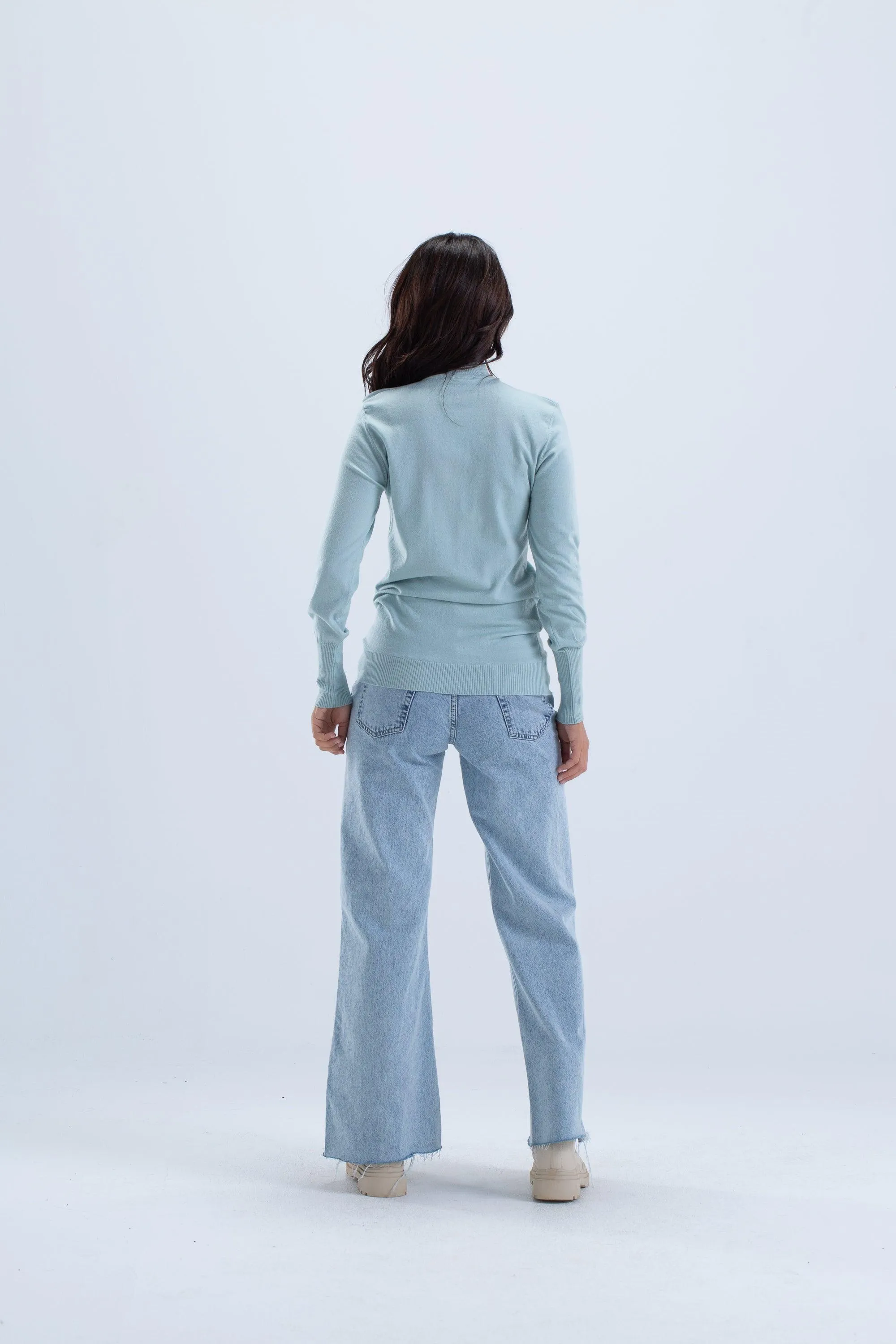 4 Buttoned Sleeves Pullover