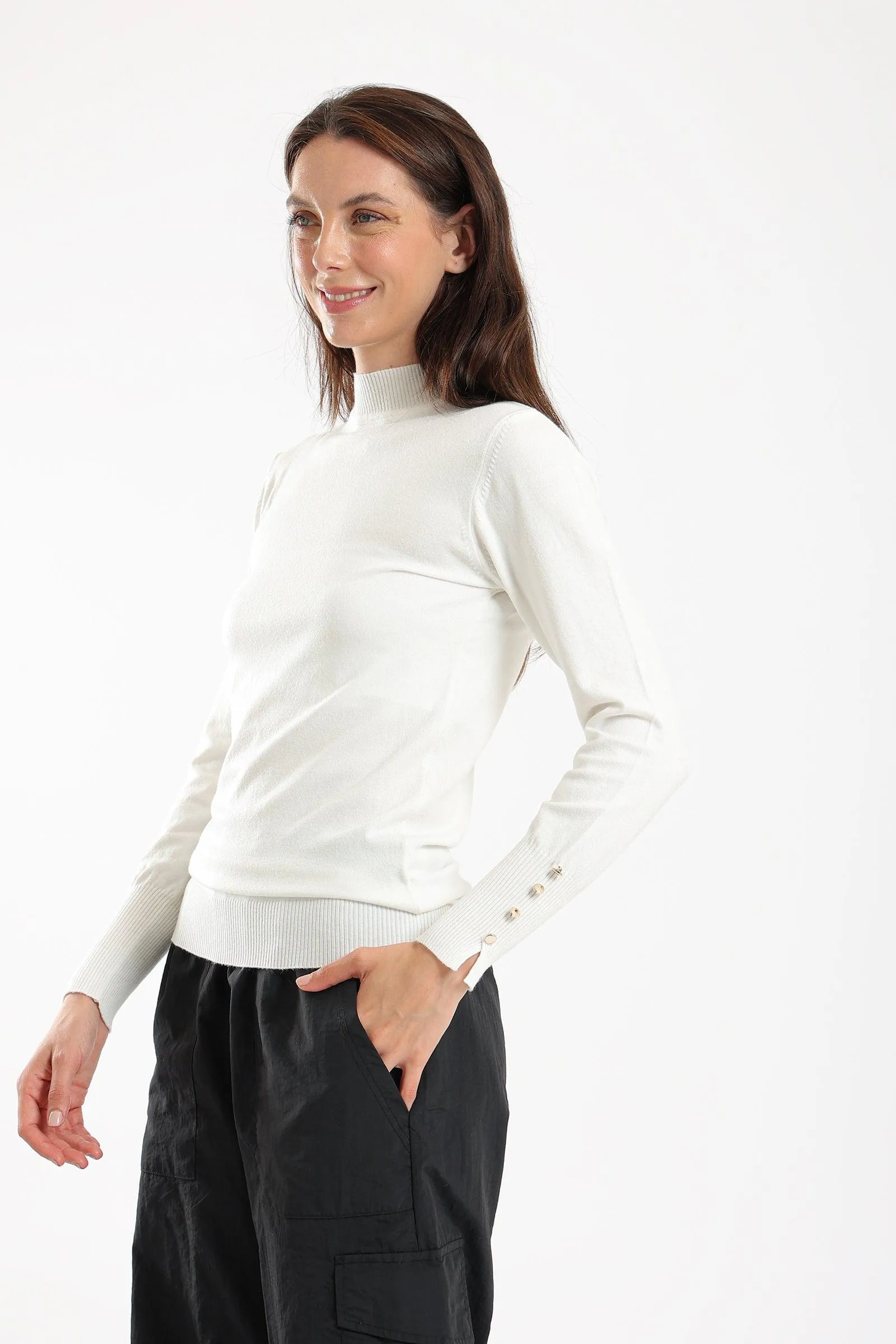 4 Buttoned Sleeves Pullover