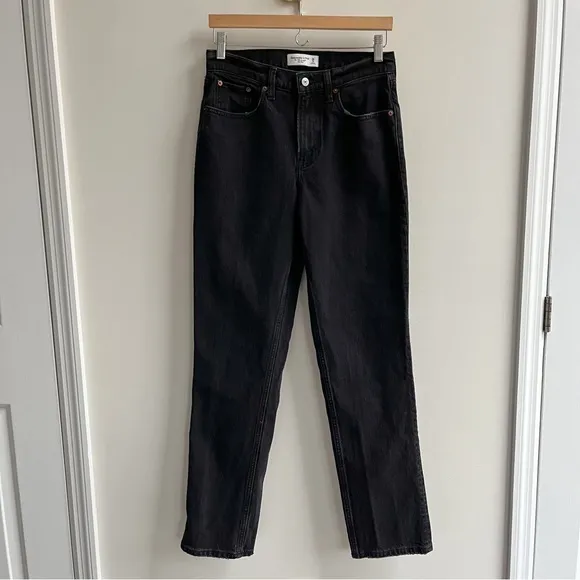[abercrombie &amp; fitch] curve love mid rise 90s straight leg jean black 26/2