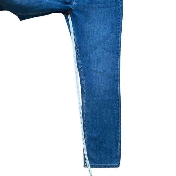 Abercrombie &amp; Fitch Ultra High Rise 90's Slim Straight Jeans, Size 30/10, NWT
