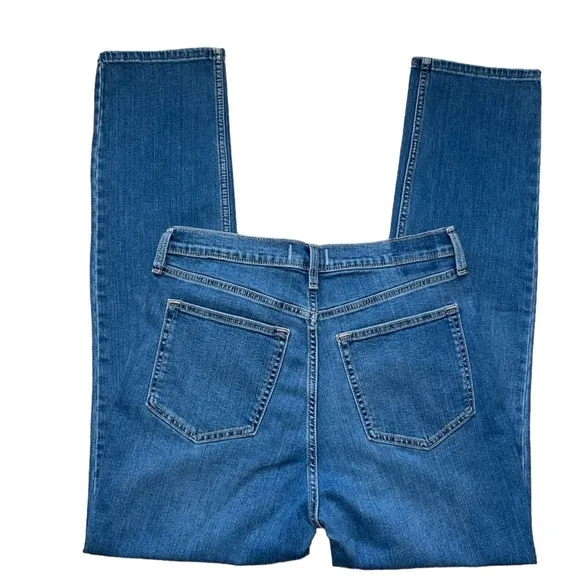 Abercrombie &amp; Fitch Ultra High Rise 90's Slim Straight Jeans, Size 30/10, NWT