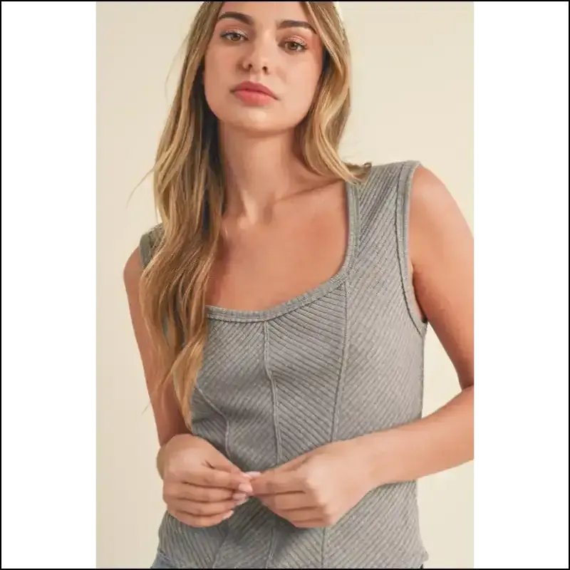 Aemi   Co Exposed Seam Ribbed Wide Strap Tank