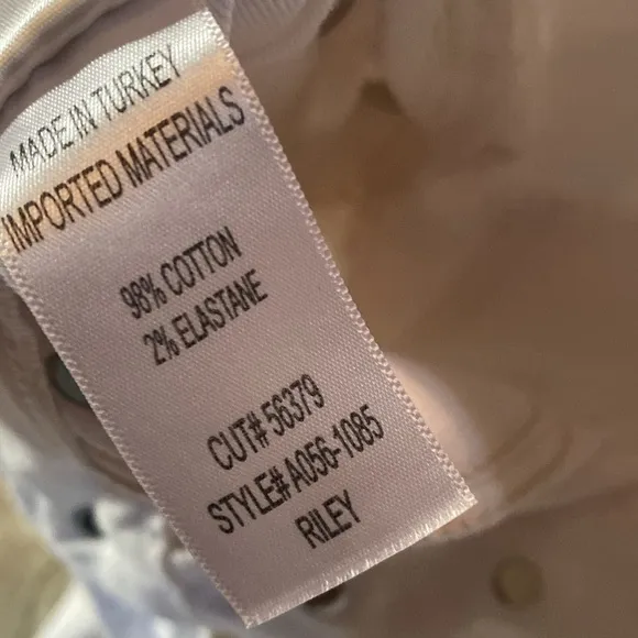AGOLDE White Denim Jeans size 27 - raw hem - button up - great condition