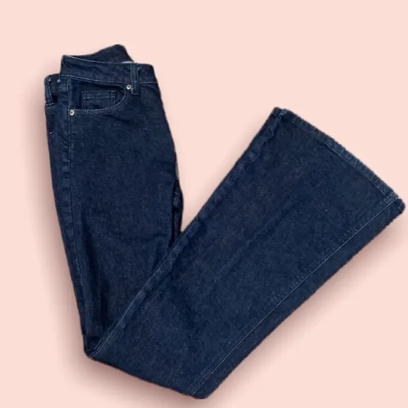 Antonio Melani Veronica Mid Rise Flare Jeans in Dark Wash Size 26