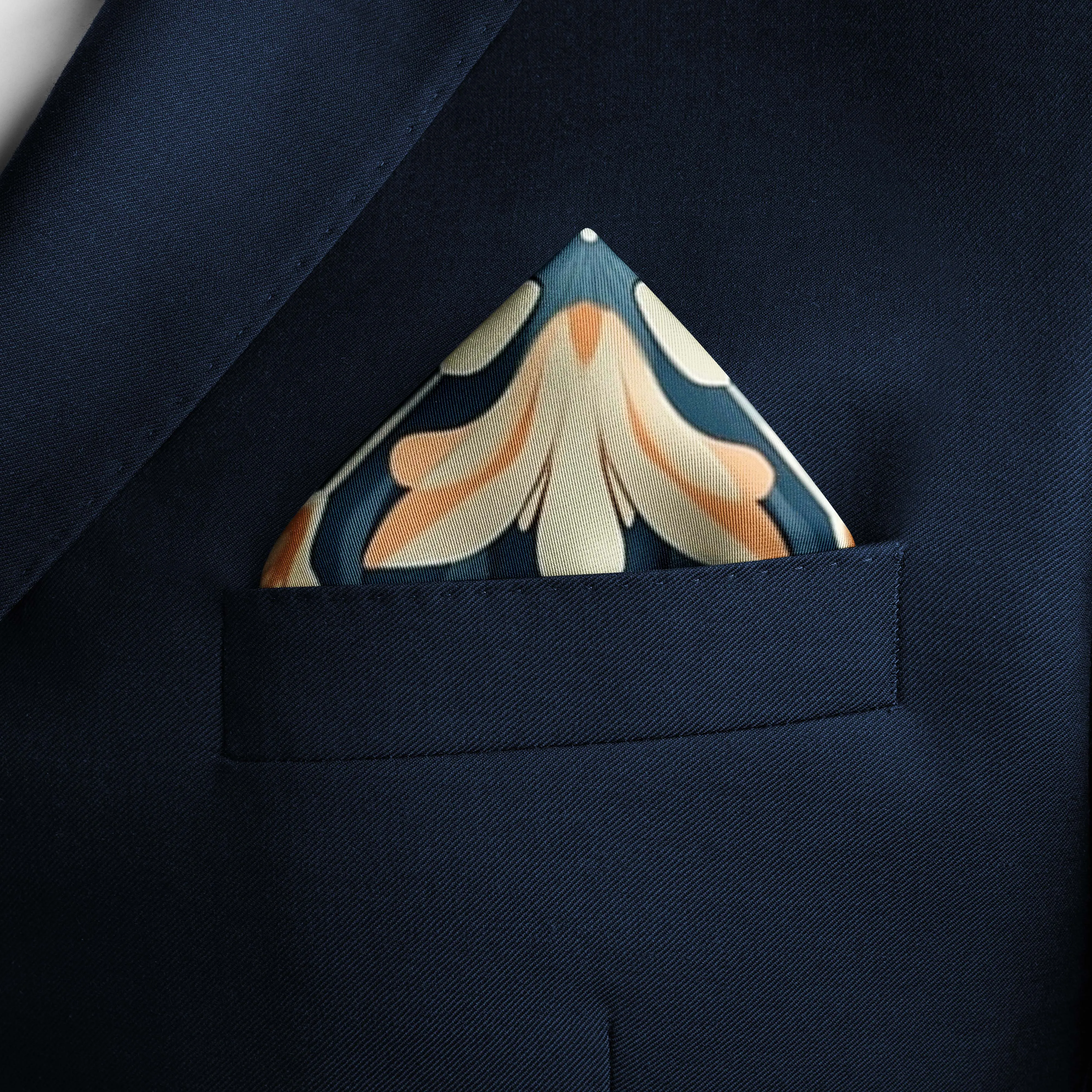 ARABESQUE FLOWER SILK POCKET SQUARE