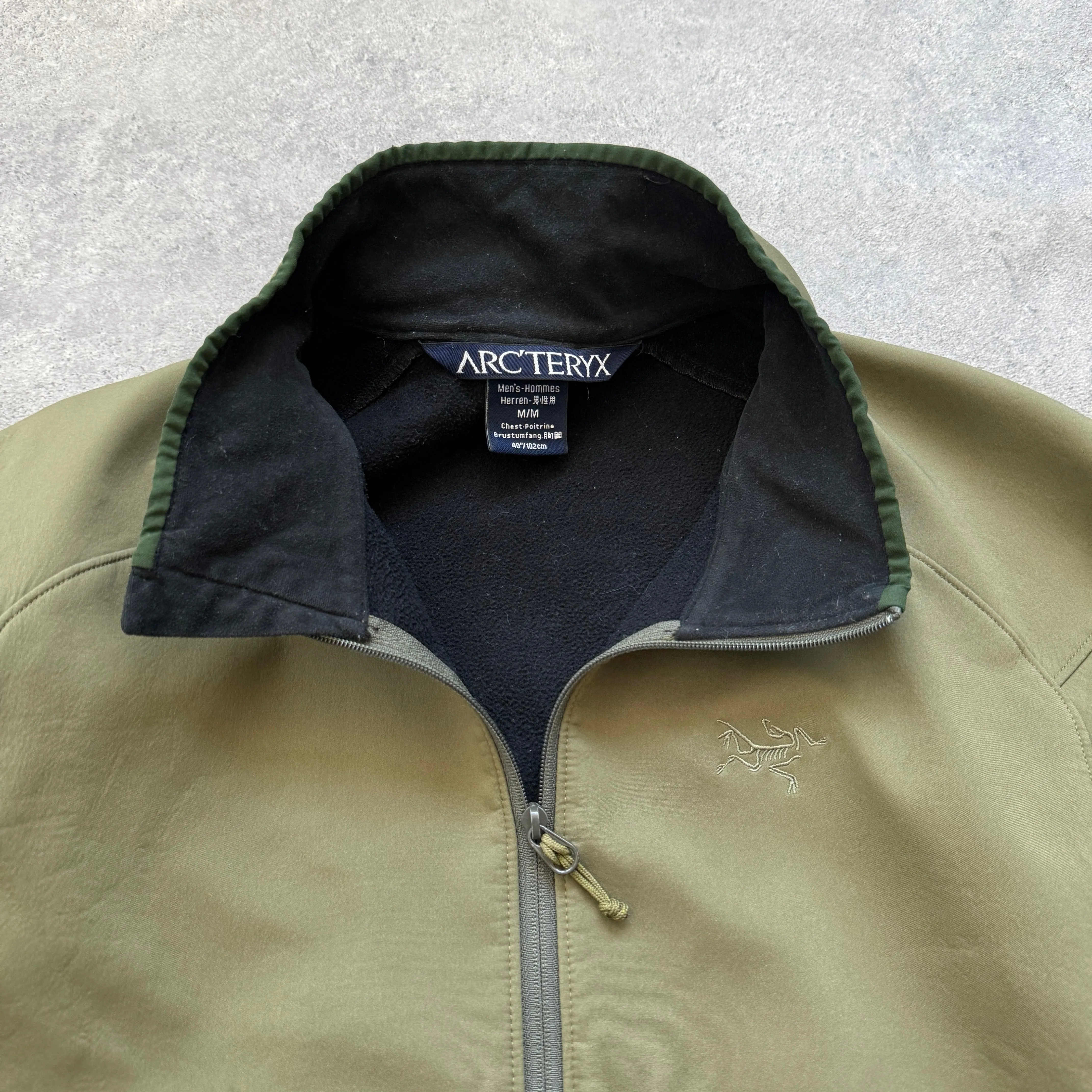 Arc’teryx 2000s technical soft shell jacket (M)