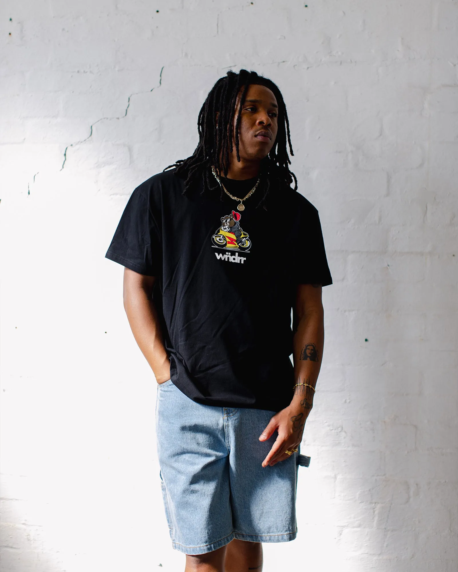 BIKER BOX FIT TEE - BLACK