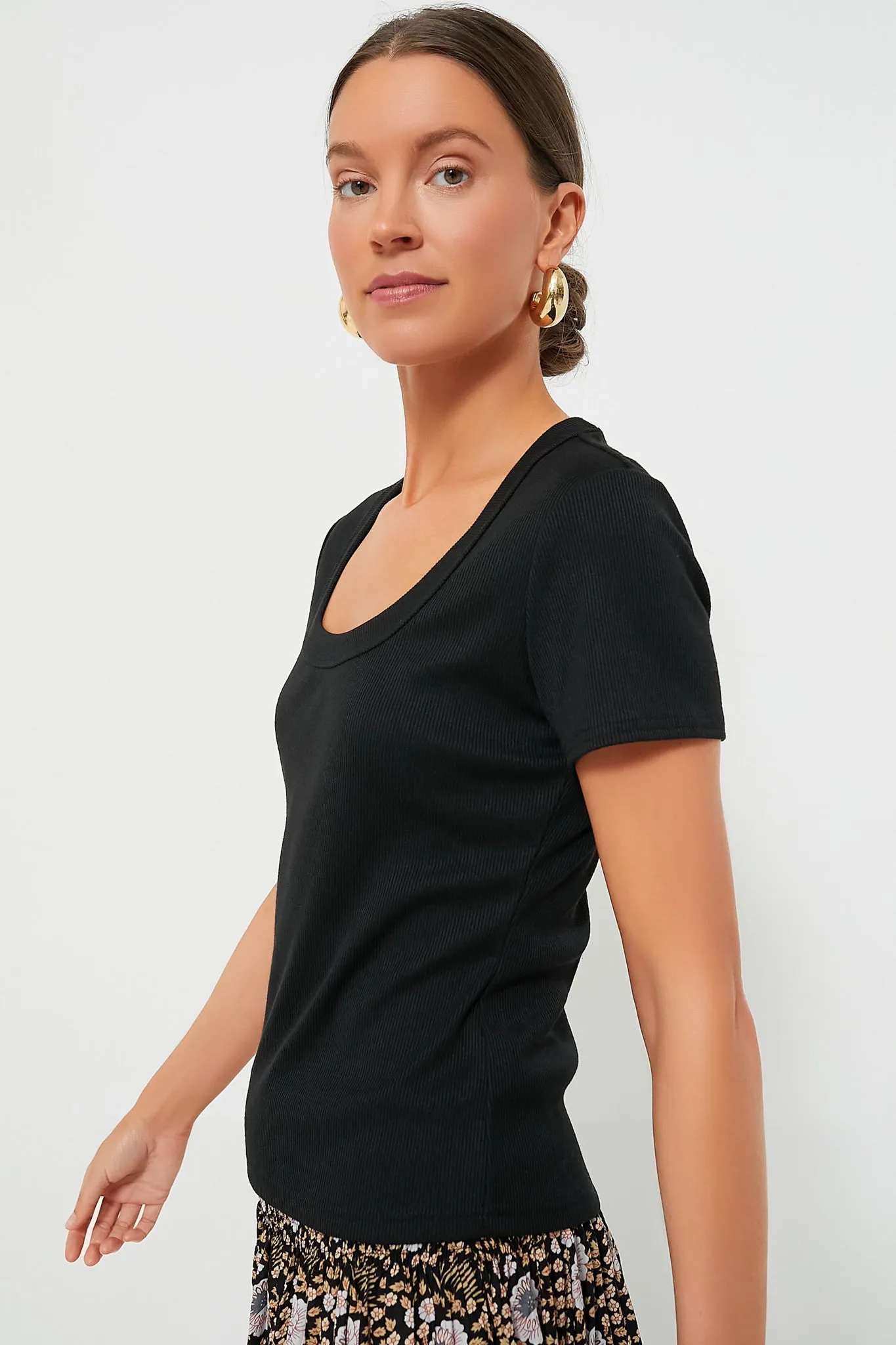 Black Scoop Neck Tee