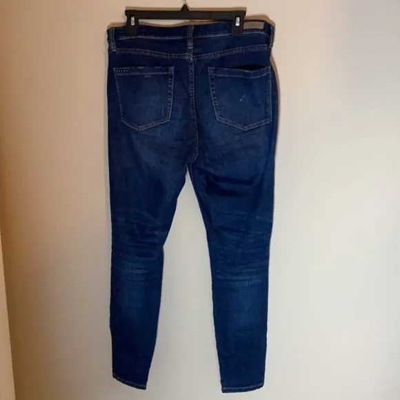 Blank Denim Mid Rise‎ Skinny Distressed Jeans Size 31