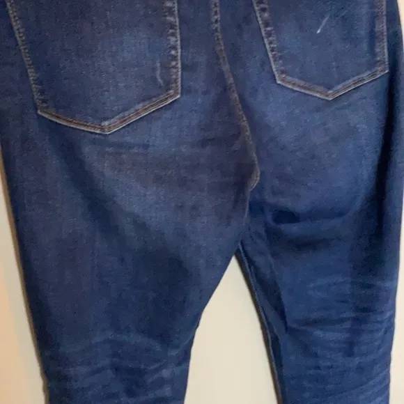 Blank Denim Mid Rise‎ Skinny Distressed Jeans Size 31