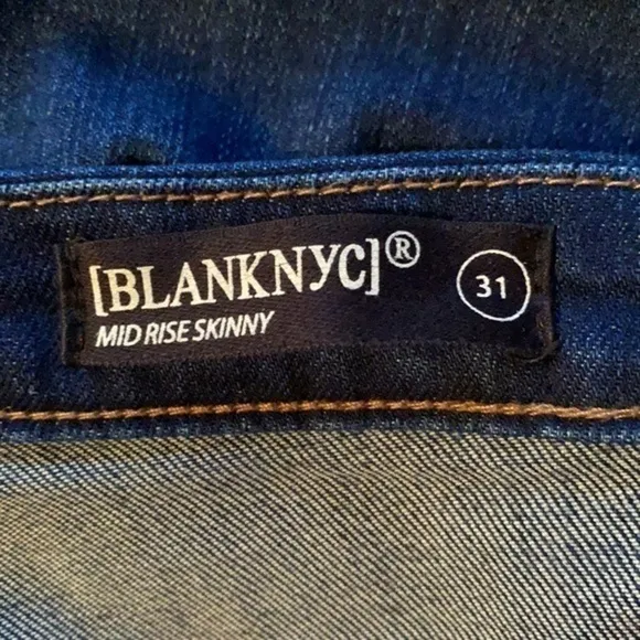 Blank Denim Mid Rise‎ Skinny Distressed Jeans Size 31
