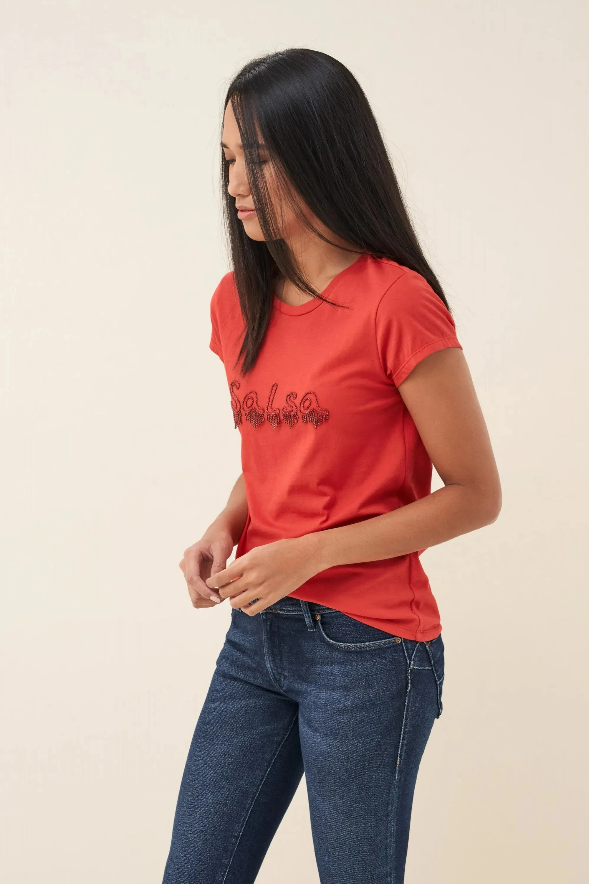 CAMISETA LOGO CON DETALLES PIEDRAS