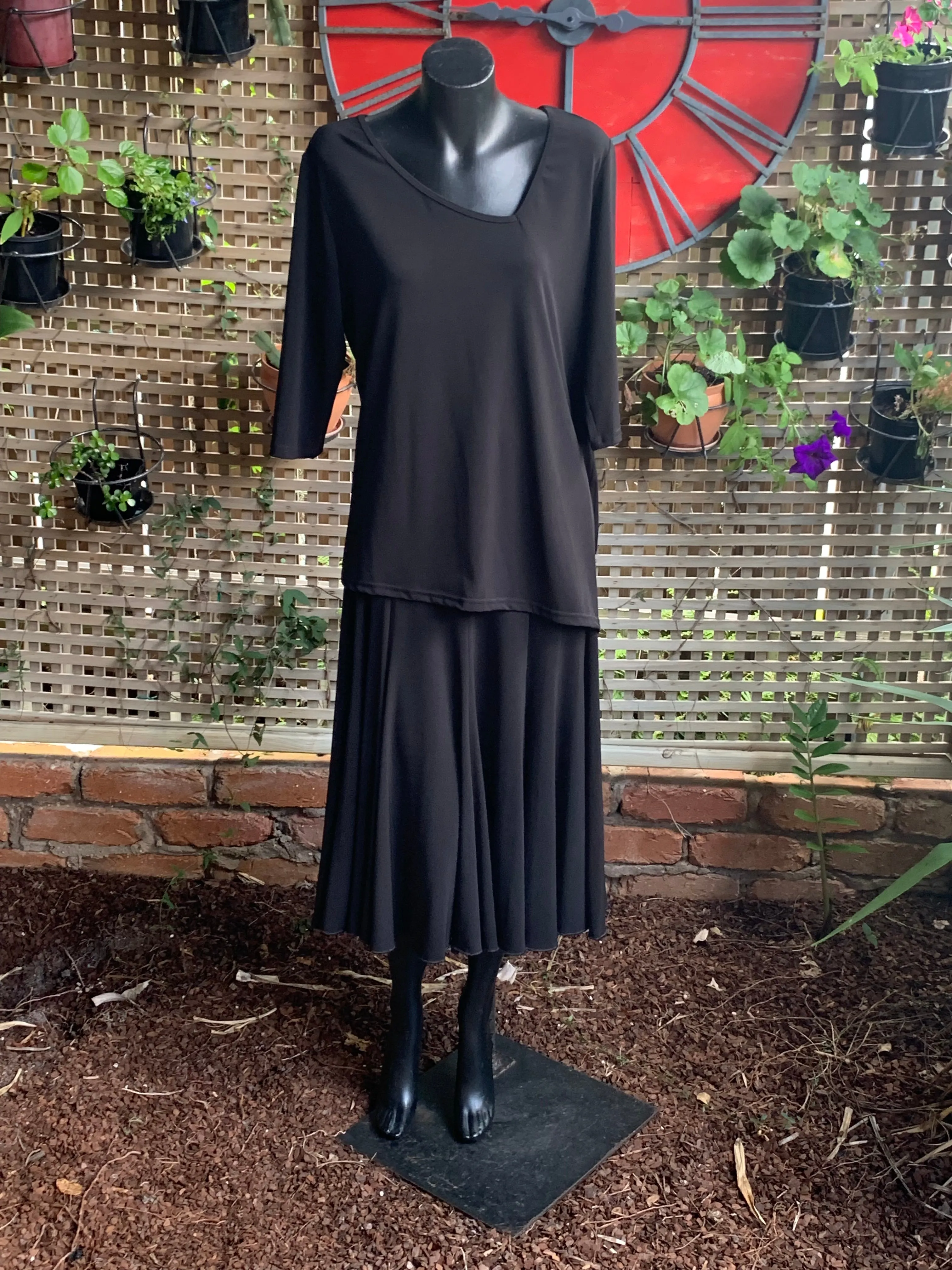 Catania Gored Over Knee Skirt