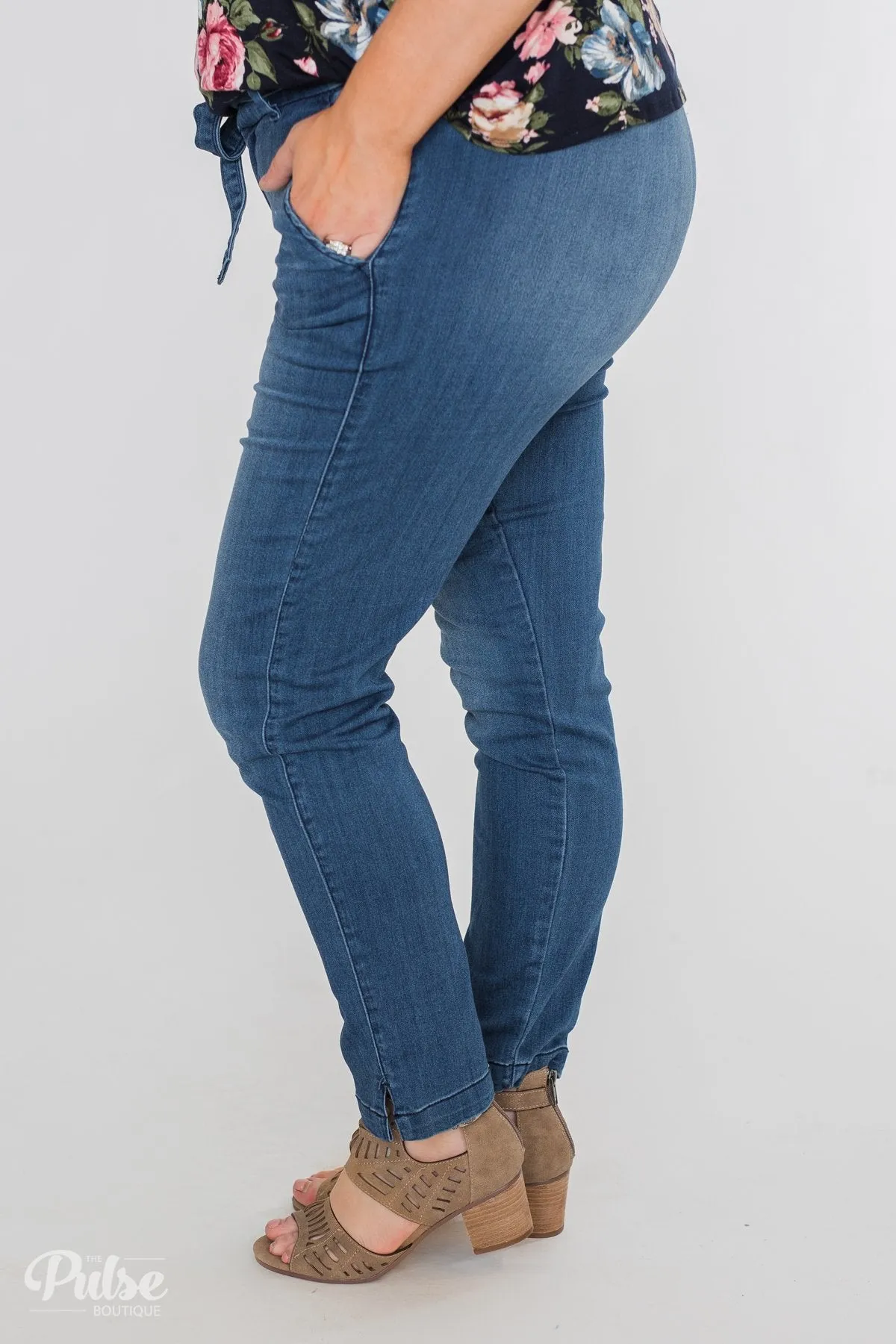Celebrity Pink Belt Jeans- Prudence Wash