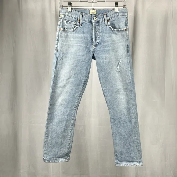 Citizens Of Humanity COH Emerson Petite Slim Boyfriend Jeans Premium Vintage.