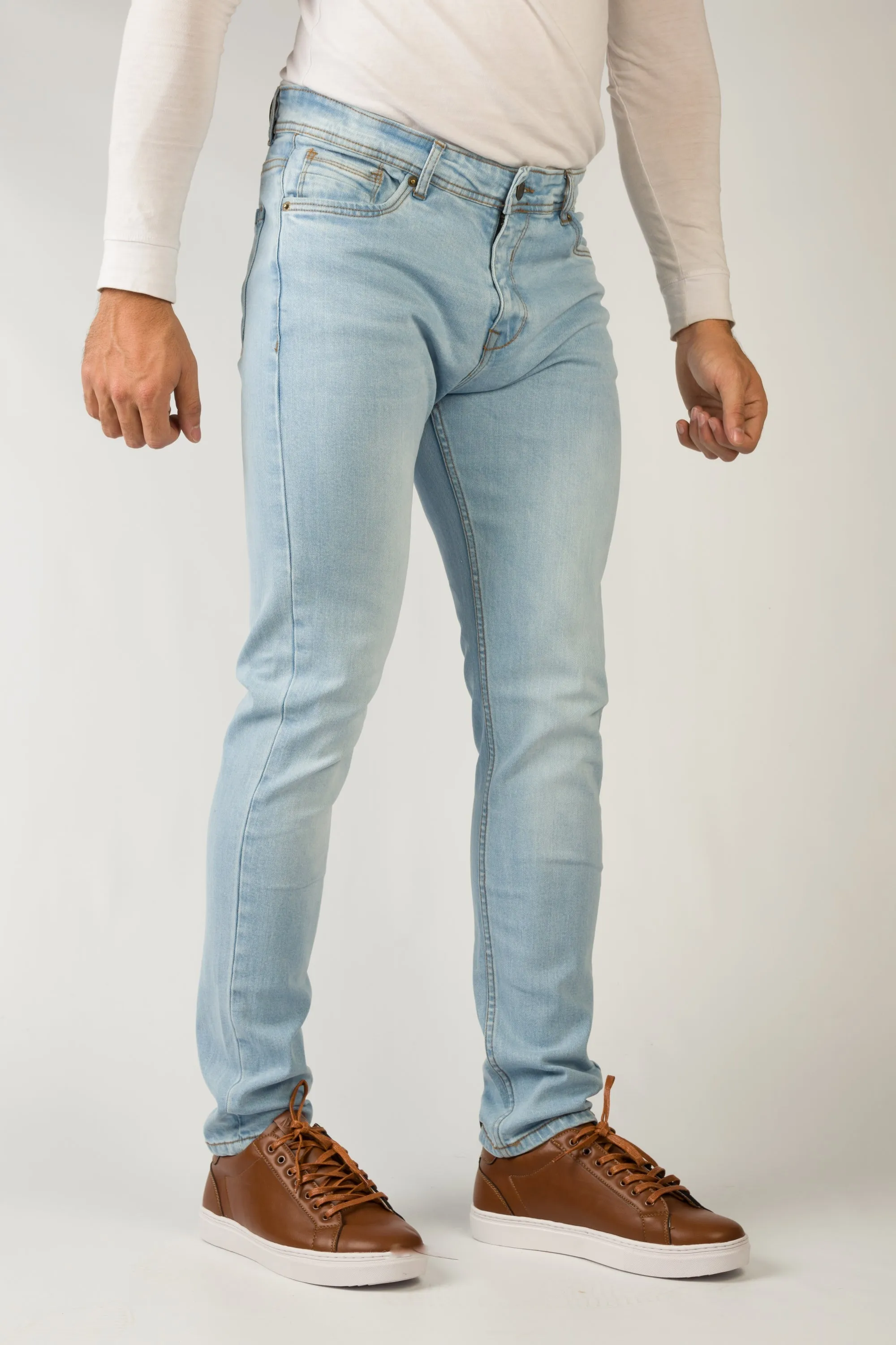Cropped Fit Sky Blue Jeans