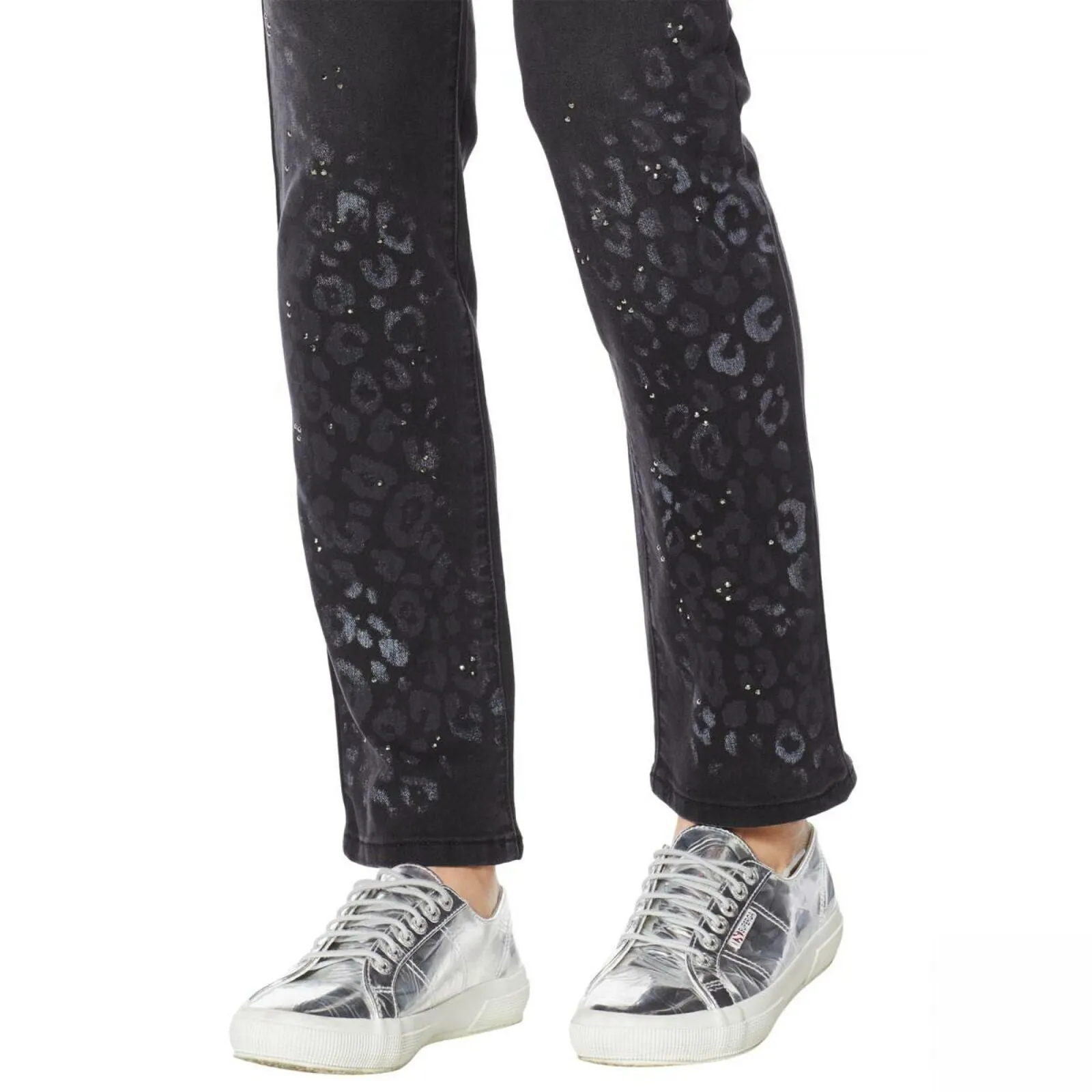 DG2 by Diane Gilman Women's Stretch Artwork Slim Leg Jeans Black Animal 14