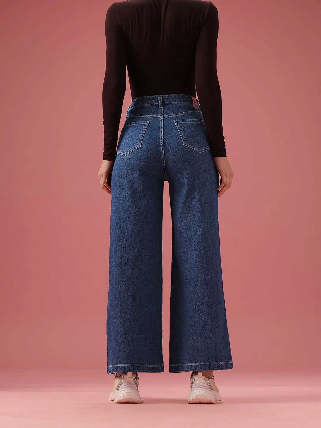 DressBerry Women Wide Leg High-Rise Light Fade Stretchable Jeans
