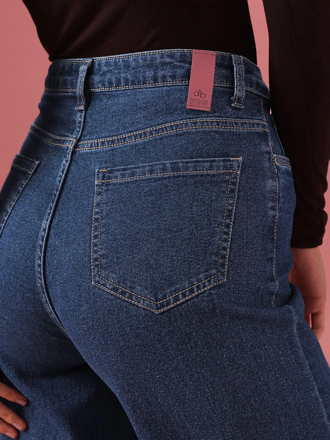 DressBerry Women Wide Leg High-Rise Light Fade Stretchable Jeans