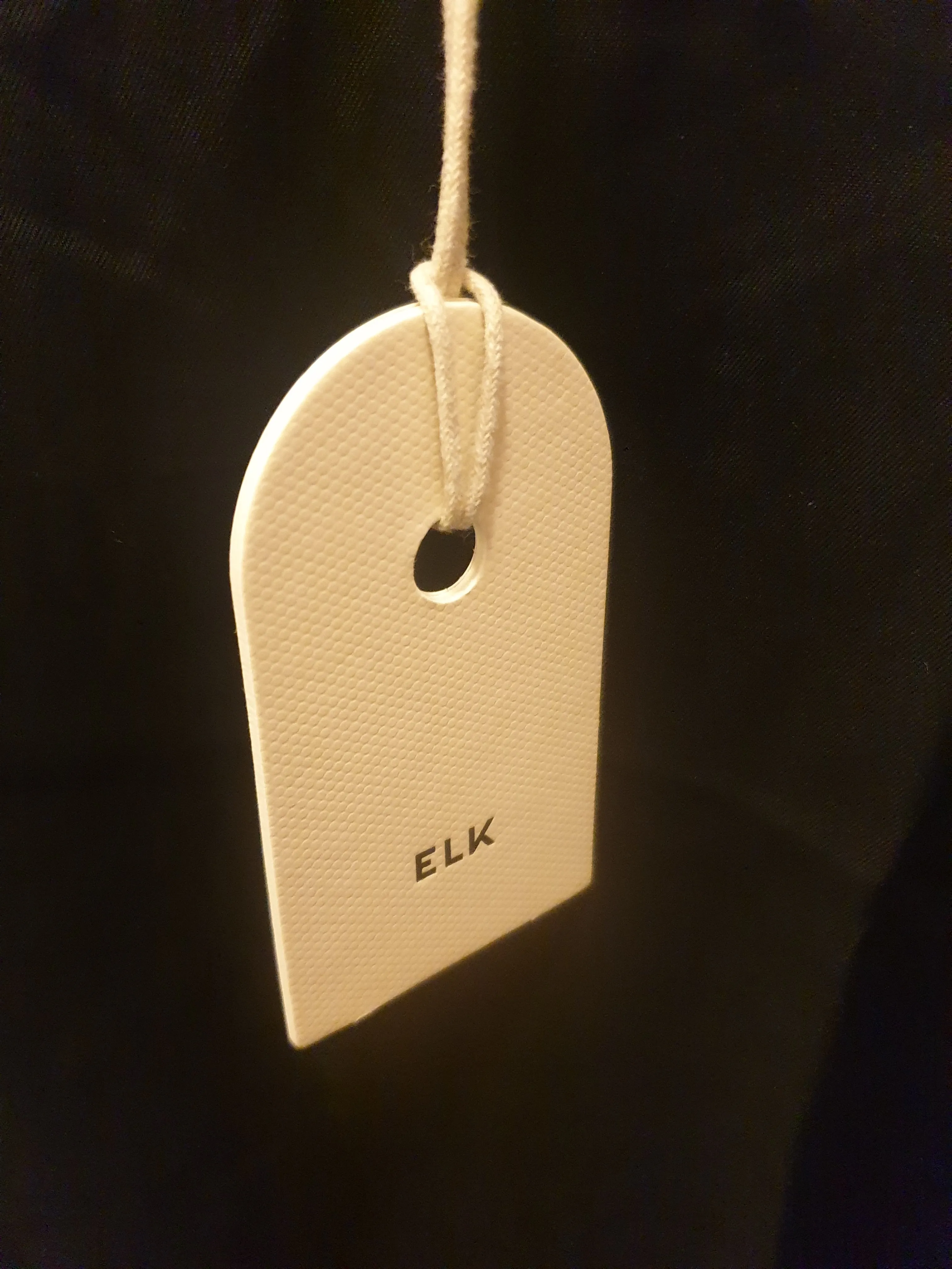Elk black silky feel top size 6