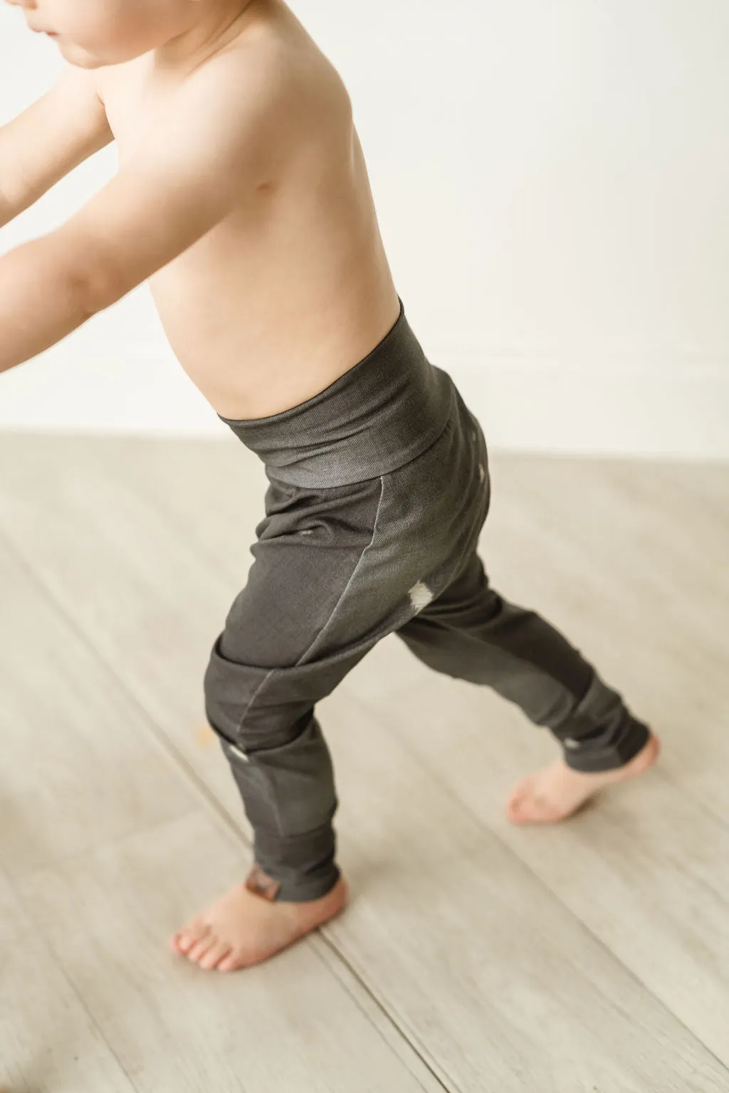 FAUX JEANS BLEU GRIS Pantalon harem évolutif