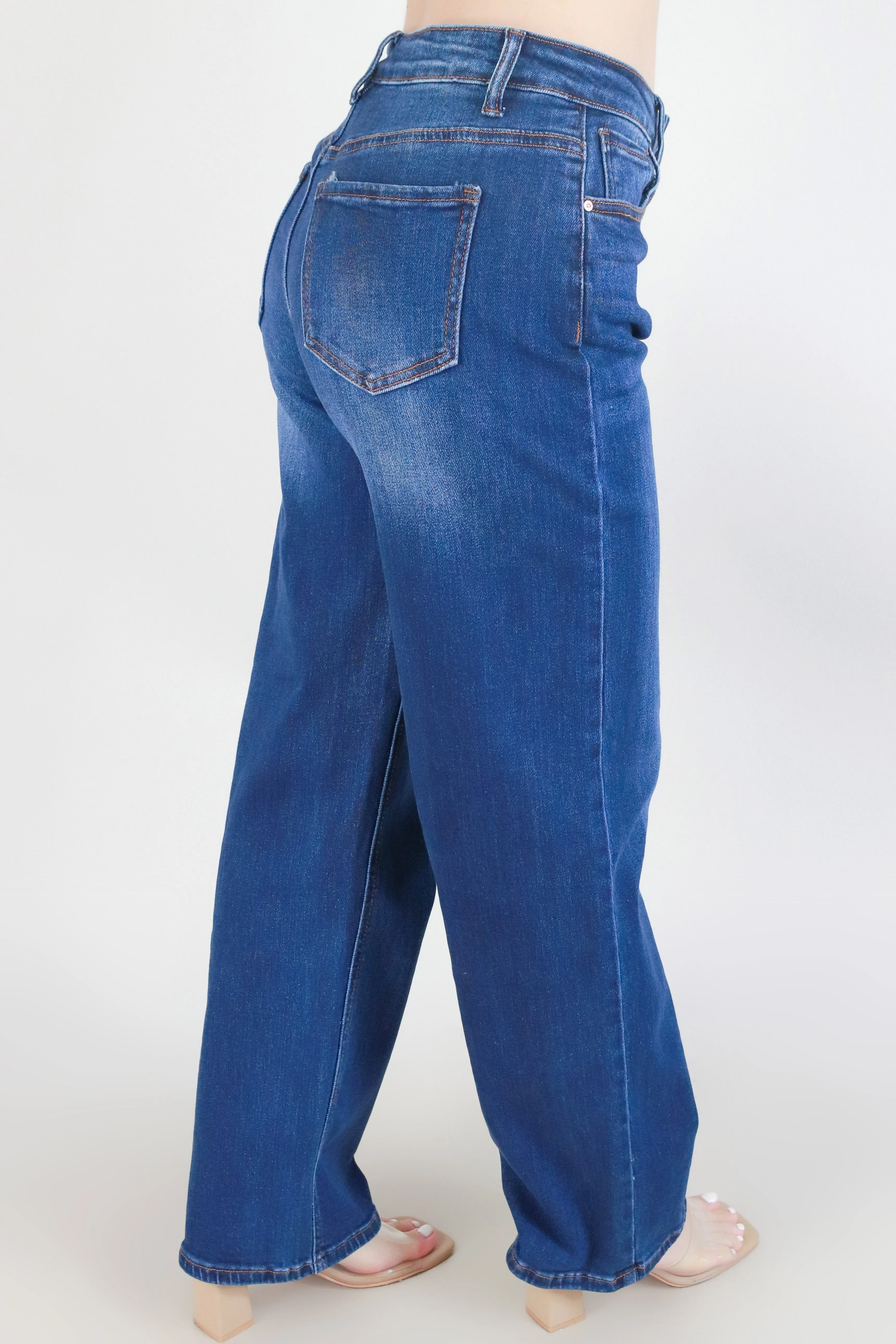 FIGURE IT OUT JEANS