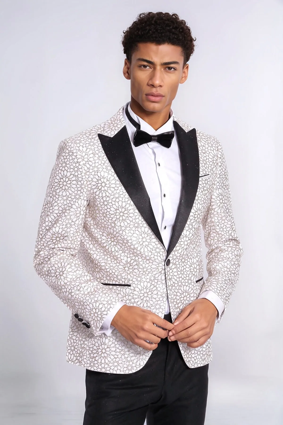 Flower Embroidered Pattern White Men Prom Blazer - Wessi