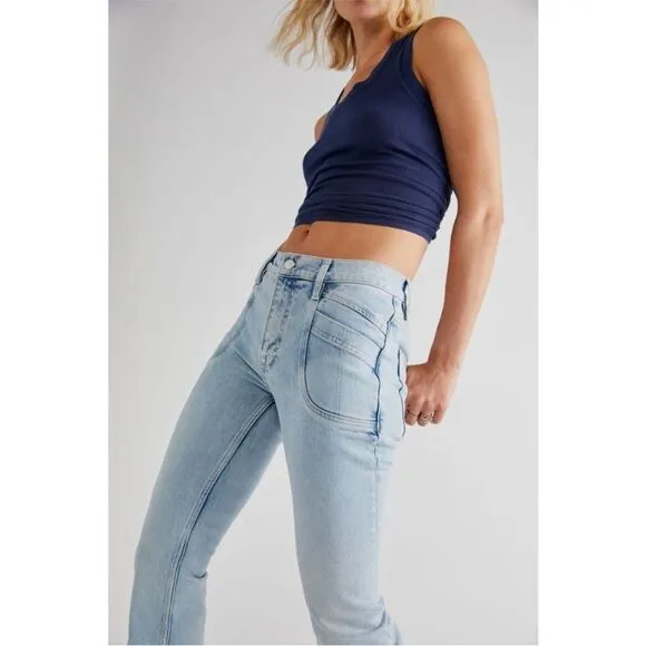 FREE PEOPLE Aiden Slim Flare Jeans / Totally Buggin Blue