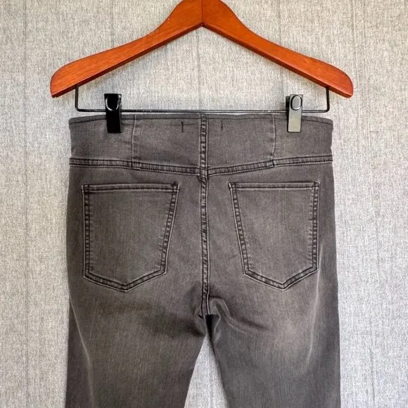Free People We The Free Penny Pull On Mid Rise Gray Flare Leg Jeans Size 28