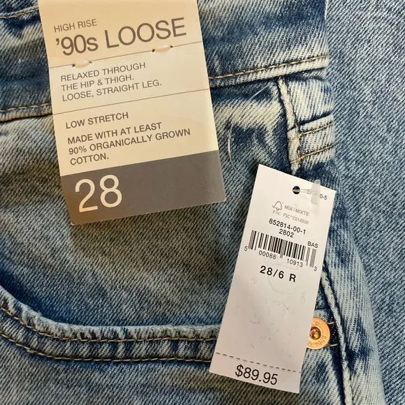 GAP High Rise '90s Loose Blue Denim Jeans in Vintage Light Wash Size 28