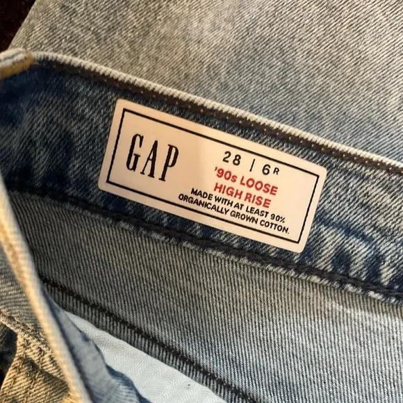 GAP High Rise '90s Loose Blue Denim Jeans in Vintage Light Wash Size 28