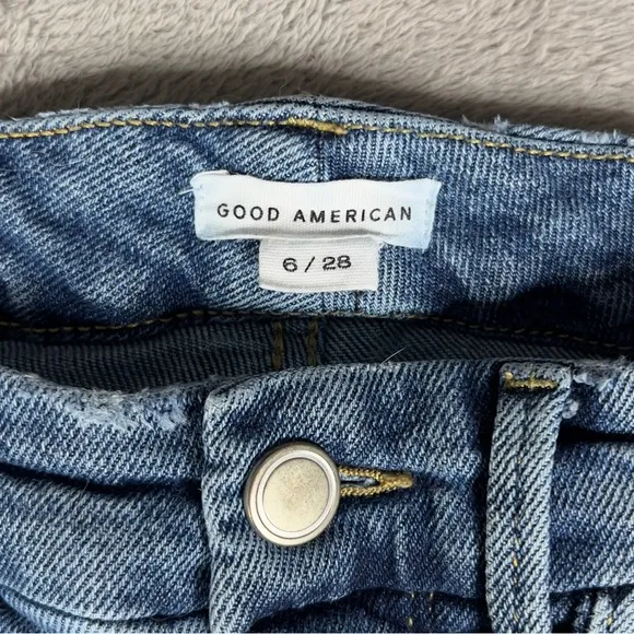 Good American Good Classic Slim Fit Stacked‎ Denim Jeans Women's 6/28 Blue803