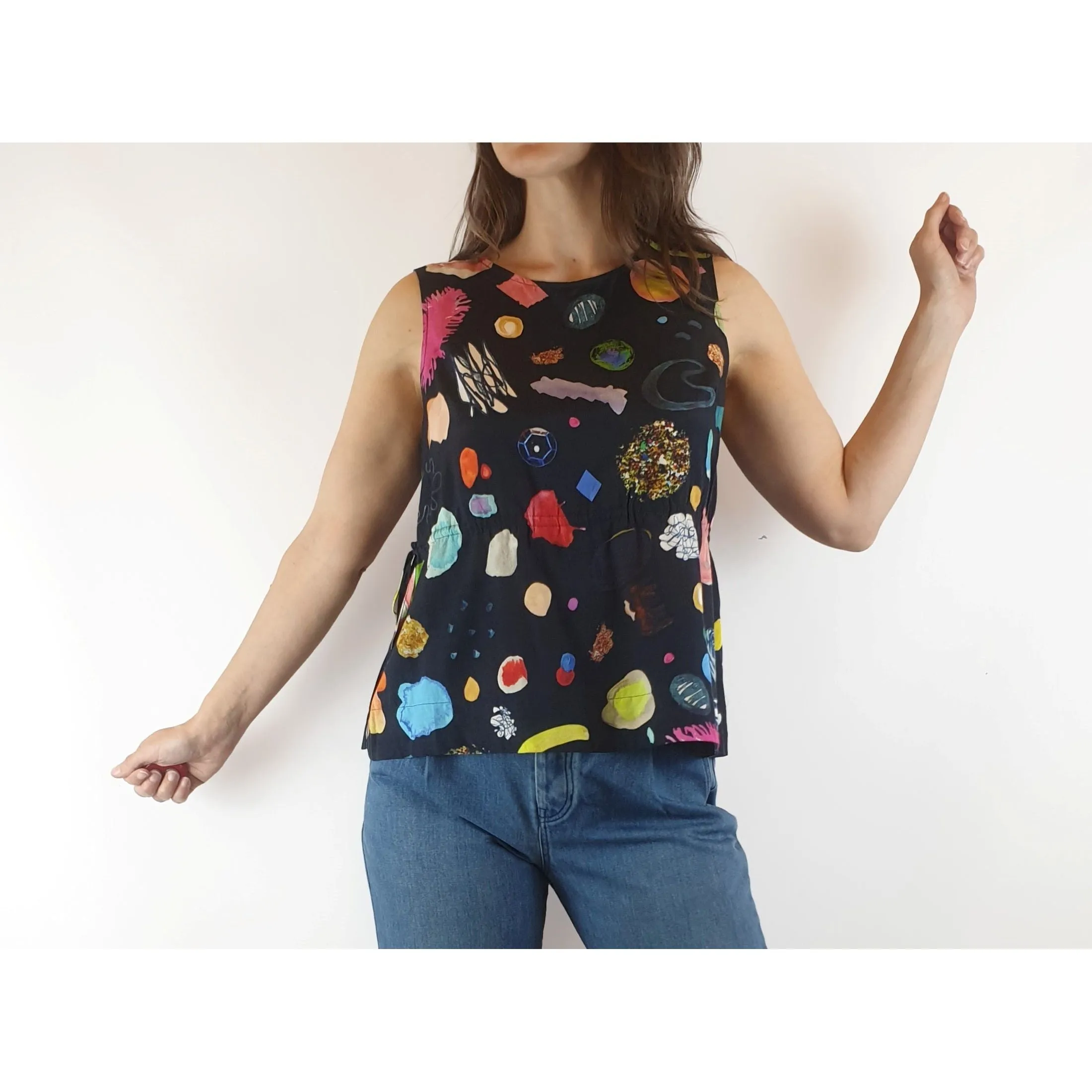 Gorman x Khinda Khalidy preloved black sleeveless top with beautiful unique print size 6