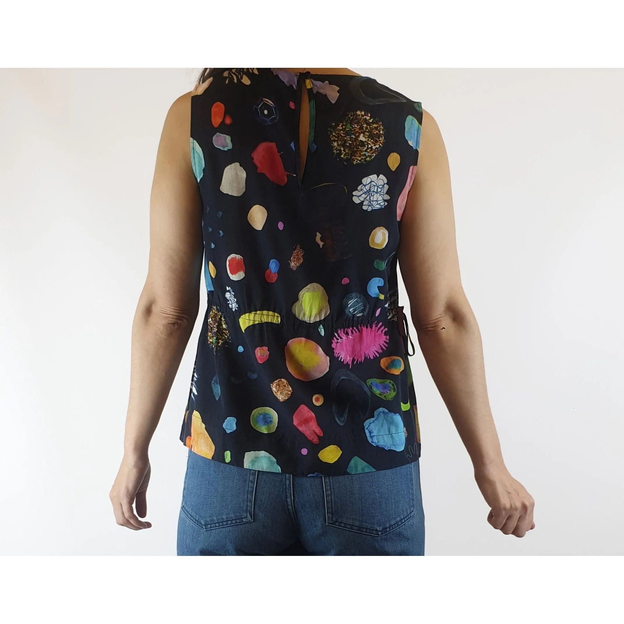Gorman x Khinda Khalidy preloved black sleeveless top with beautiful unique print size 6