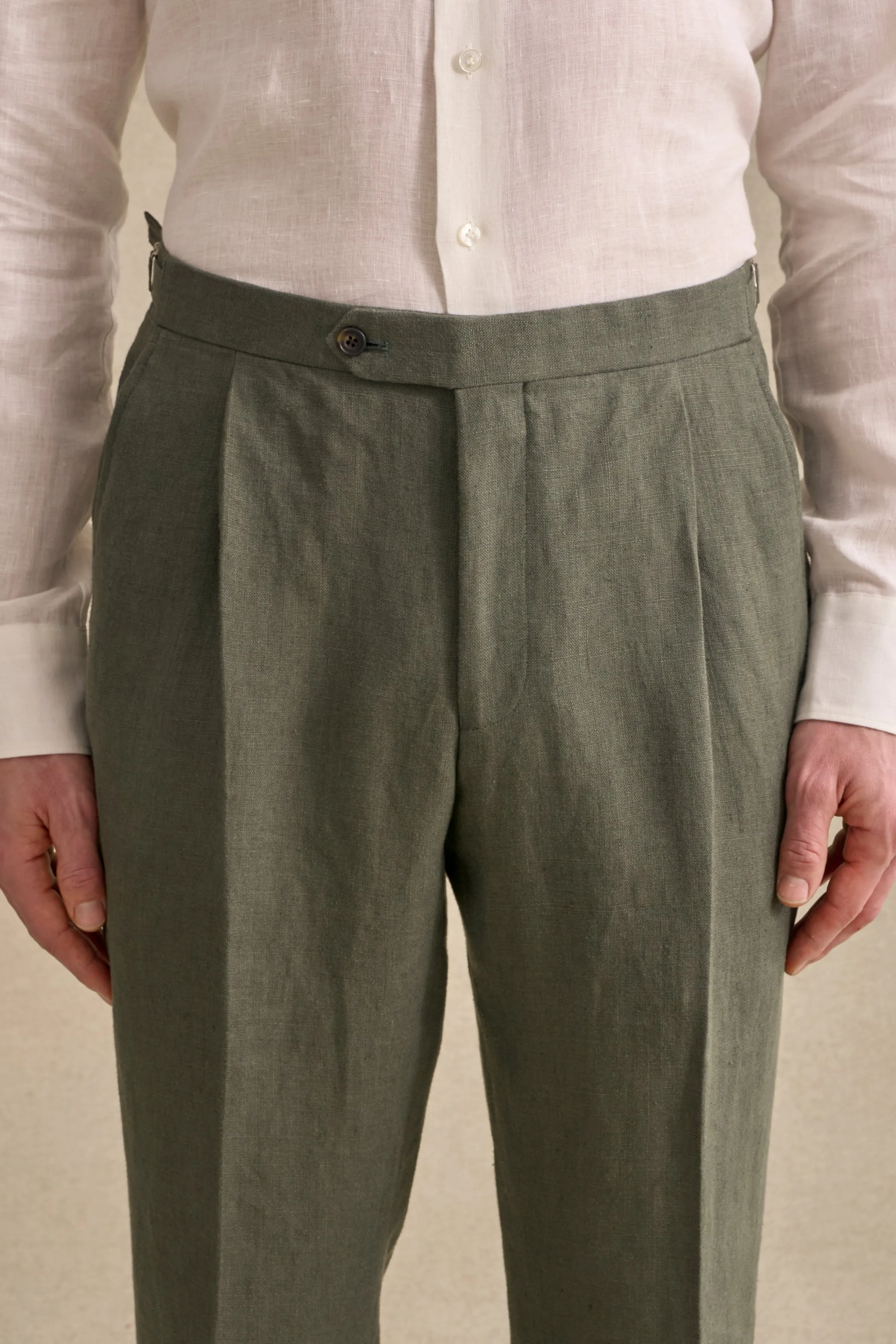 Green Single Pleat Linen Trousers