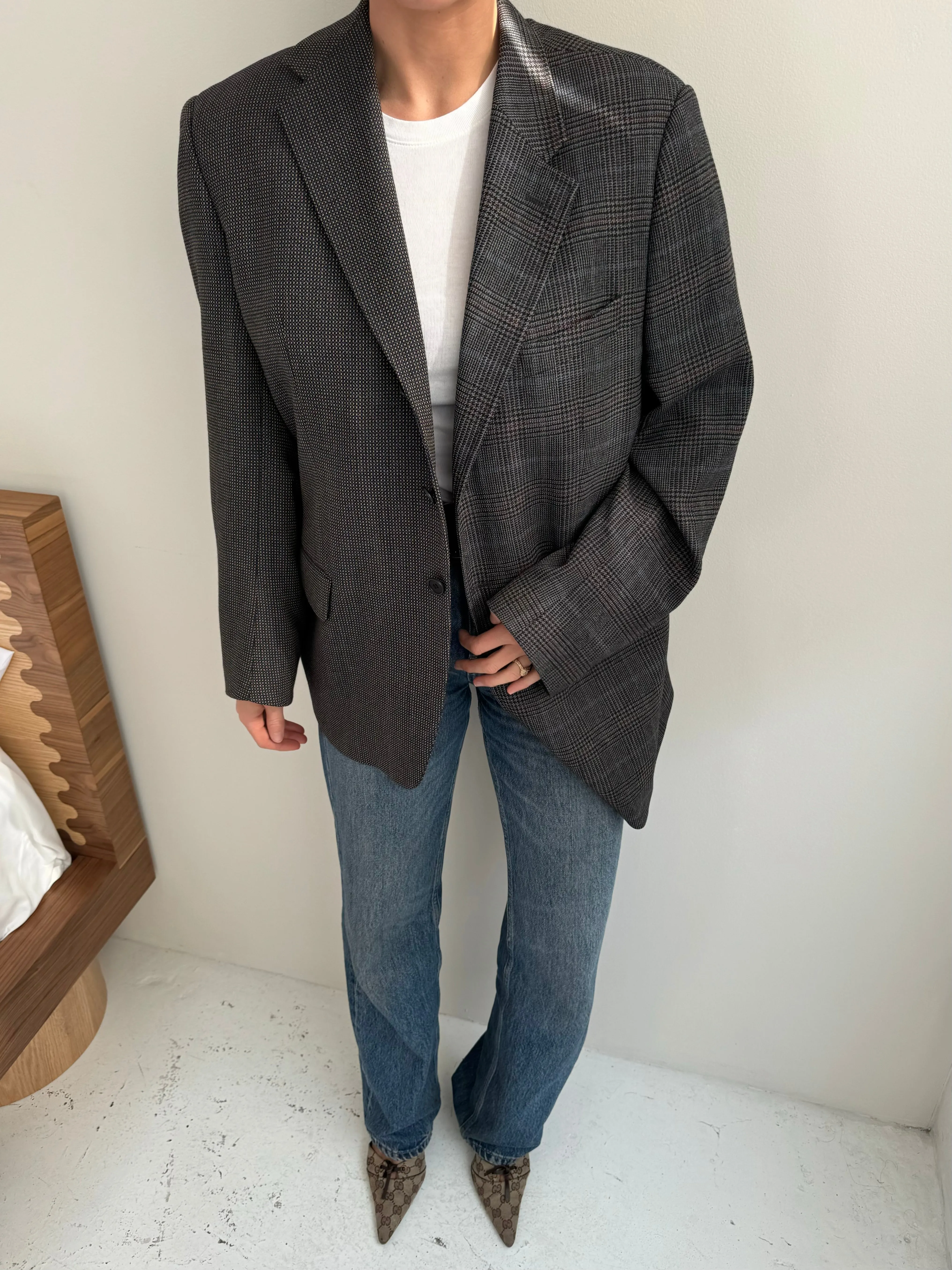 Grey plaid and speckered contrasted blazer