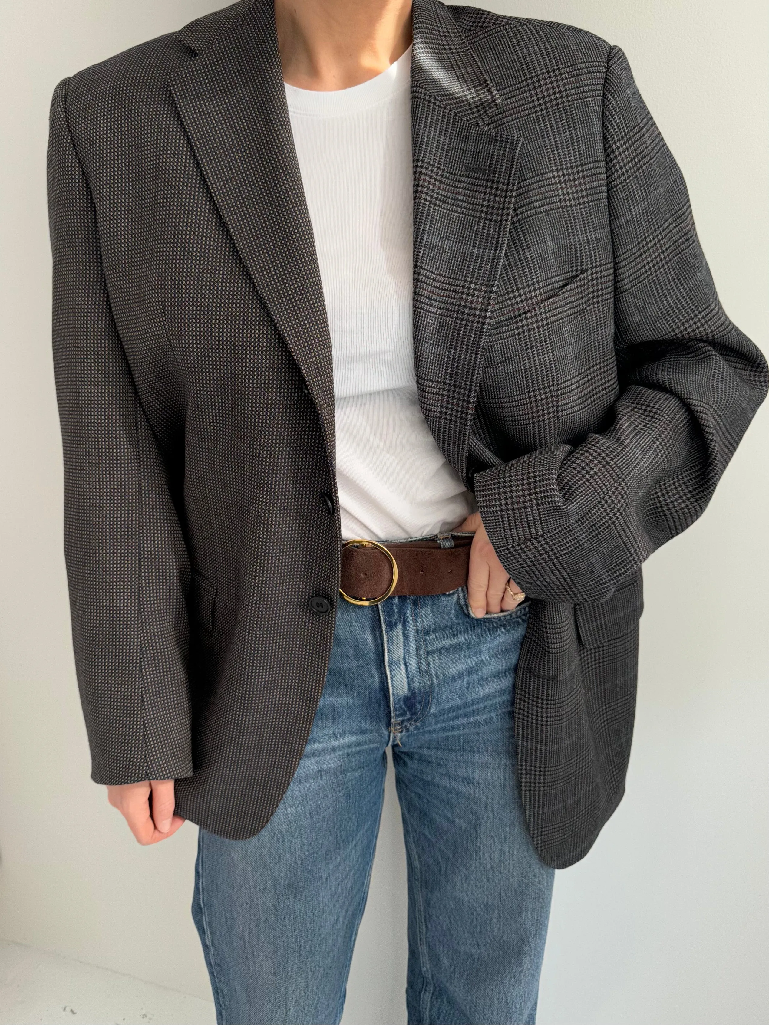 Grey plaid and speckered contrasted blazer