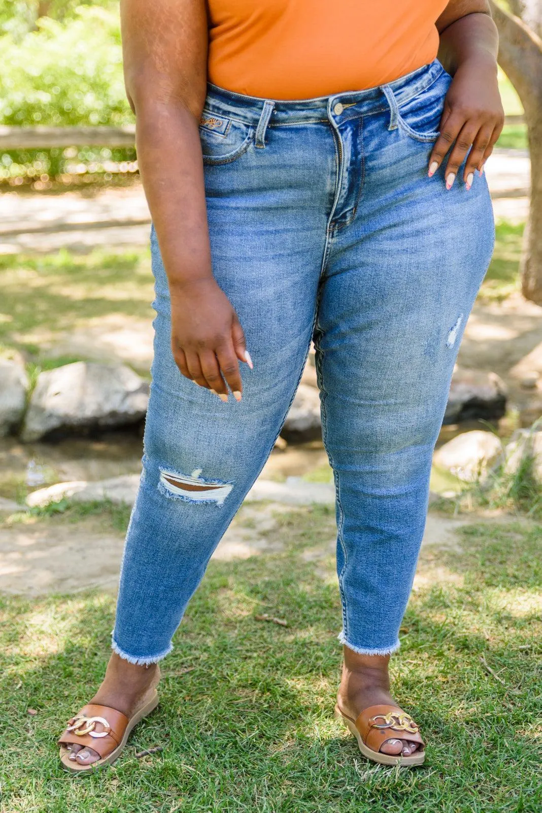 Hazel Blues® | Howdy Embroidery Boyfriend Jeans