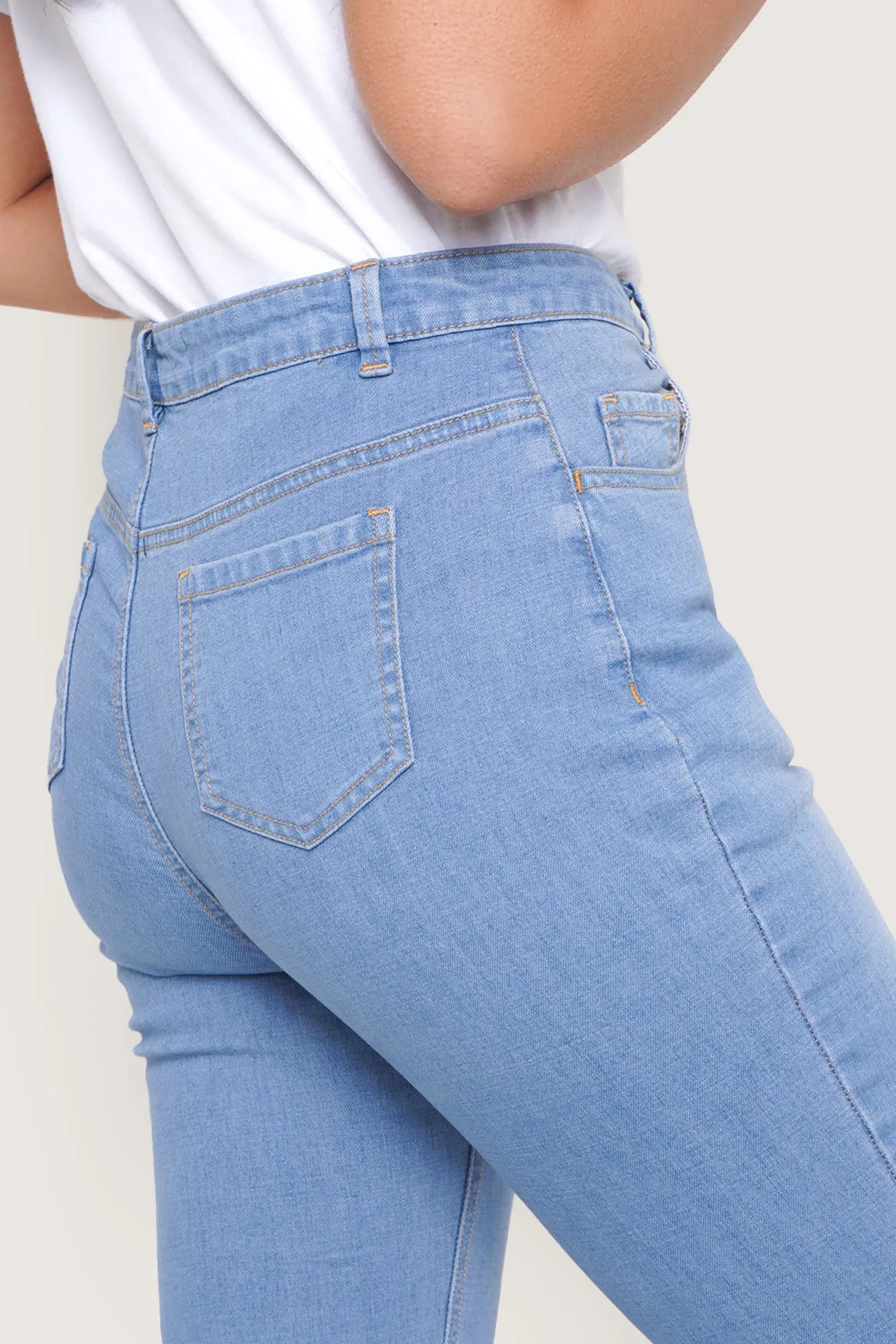 High Waist Slim Jeans
