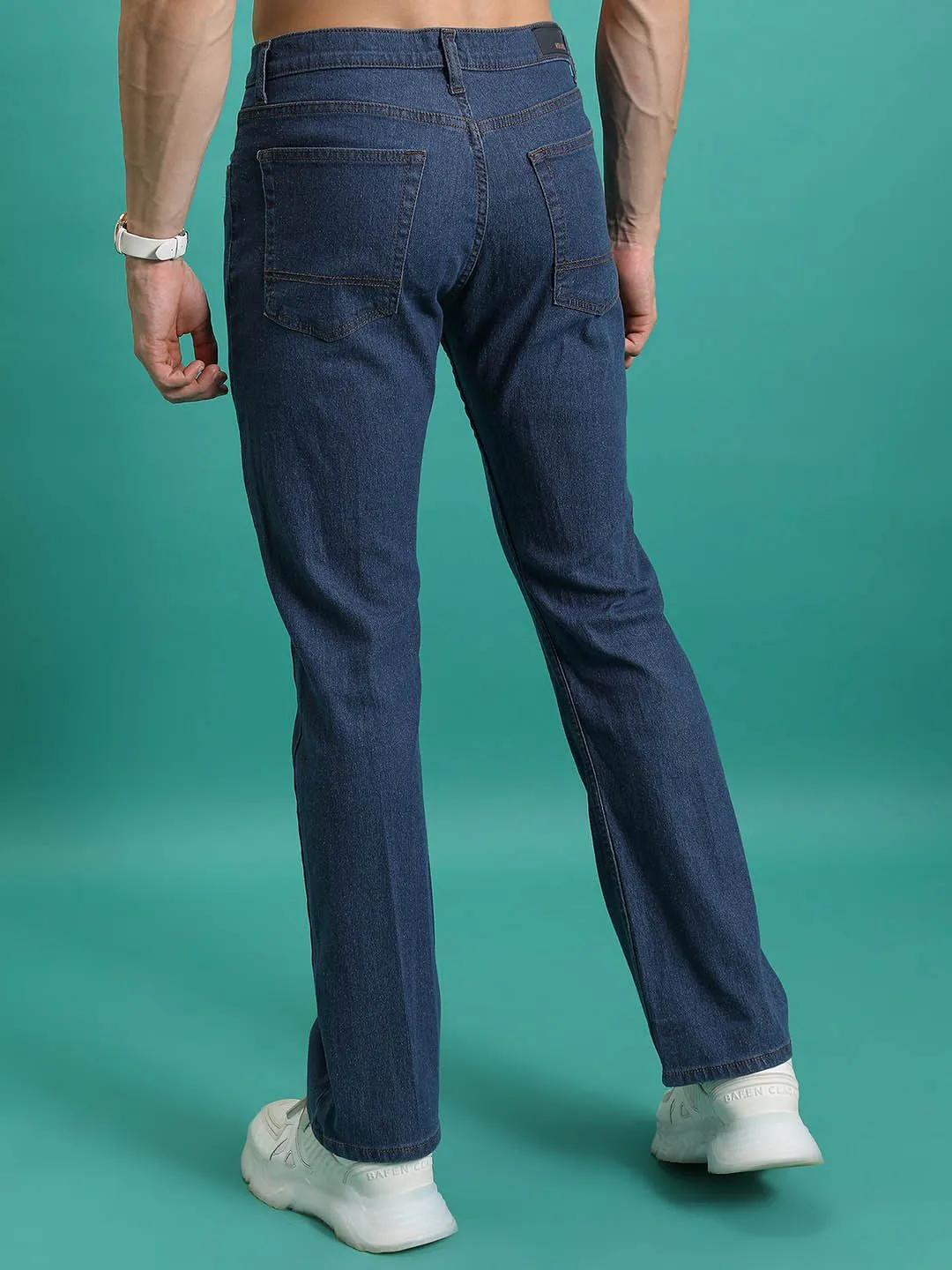 HIGHLANDER Men Bootcut Mid-Rise Clean Look Stretchable Jeans