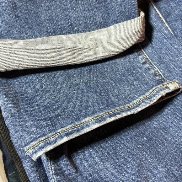 Hudson Jeans Nico Mid-Rise Straight Ankle w/ Rolled Hem, Med Wash, Size 30