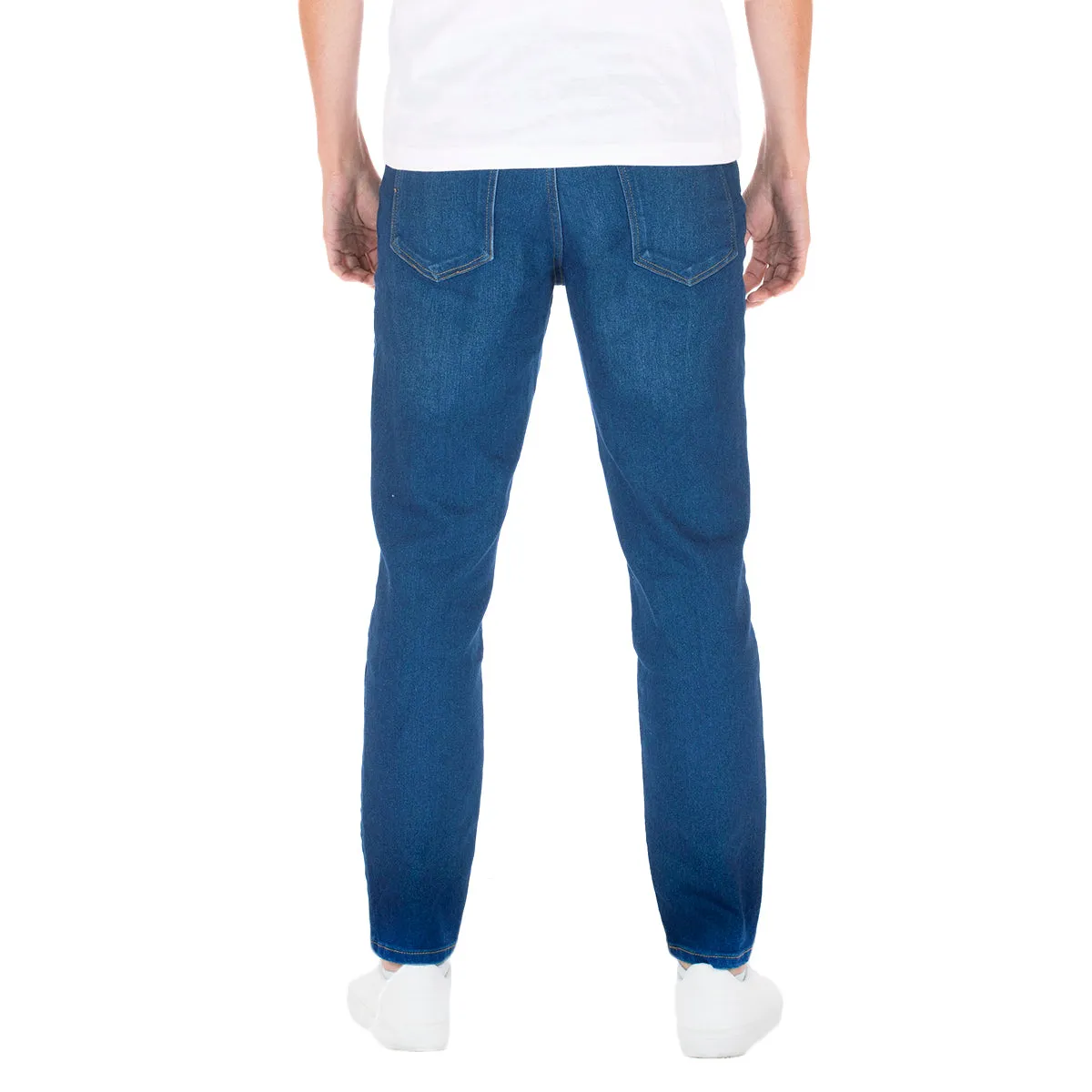 JEANS CORTE SLIM BÁSICO