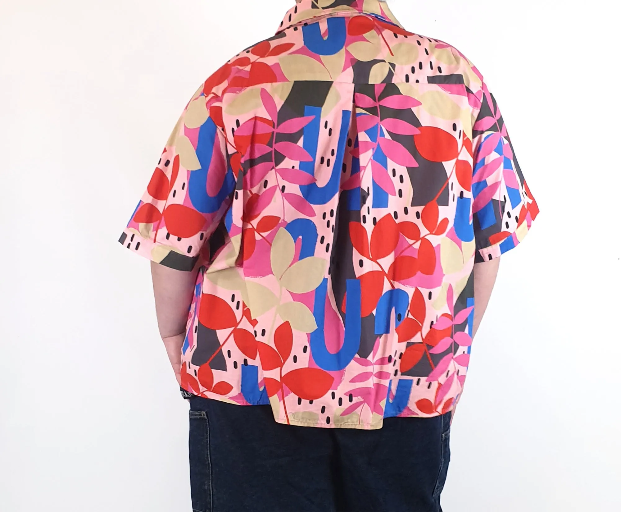 Jericho Road unique print top size 22