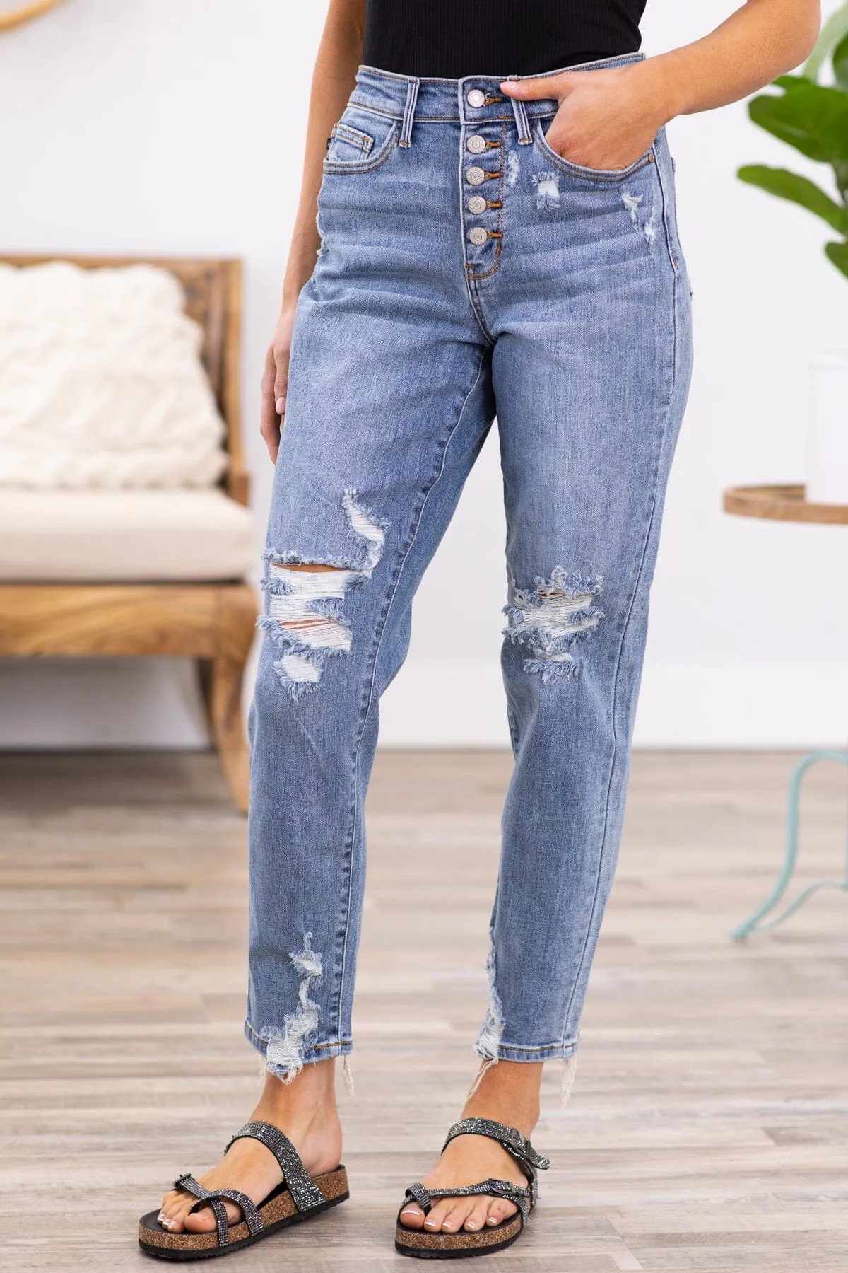 Judy Blue Button Fly Boyfriend Fit Jeans