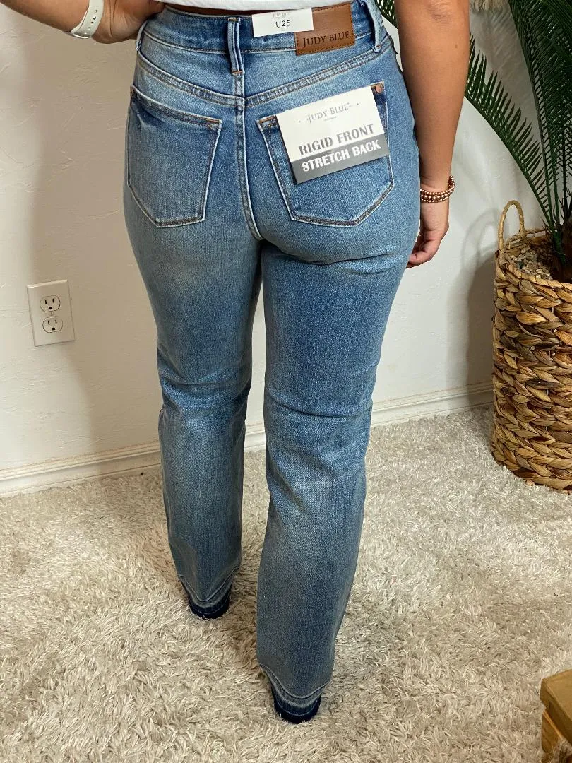 Judy Blue Mid Rise Rigid Magic Release Hem Boyfriend Jeans