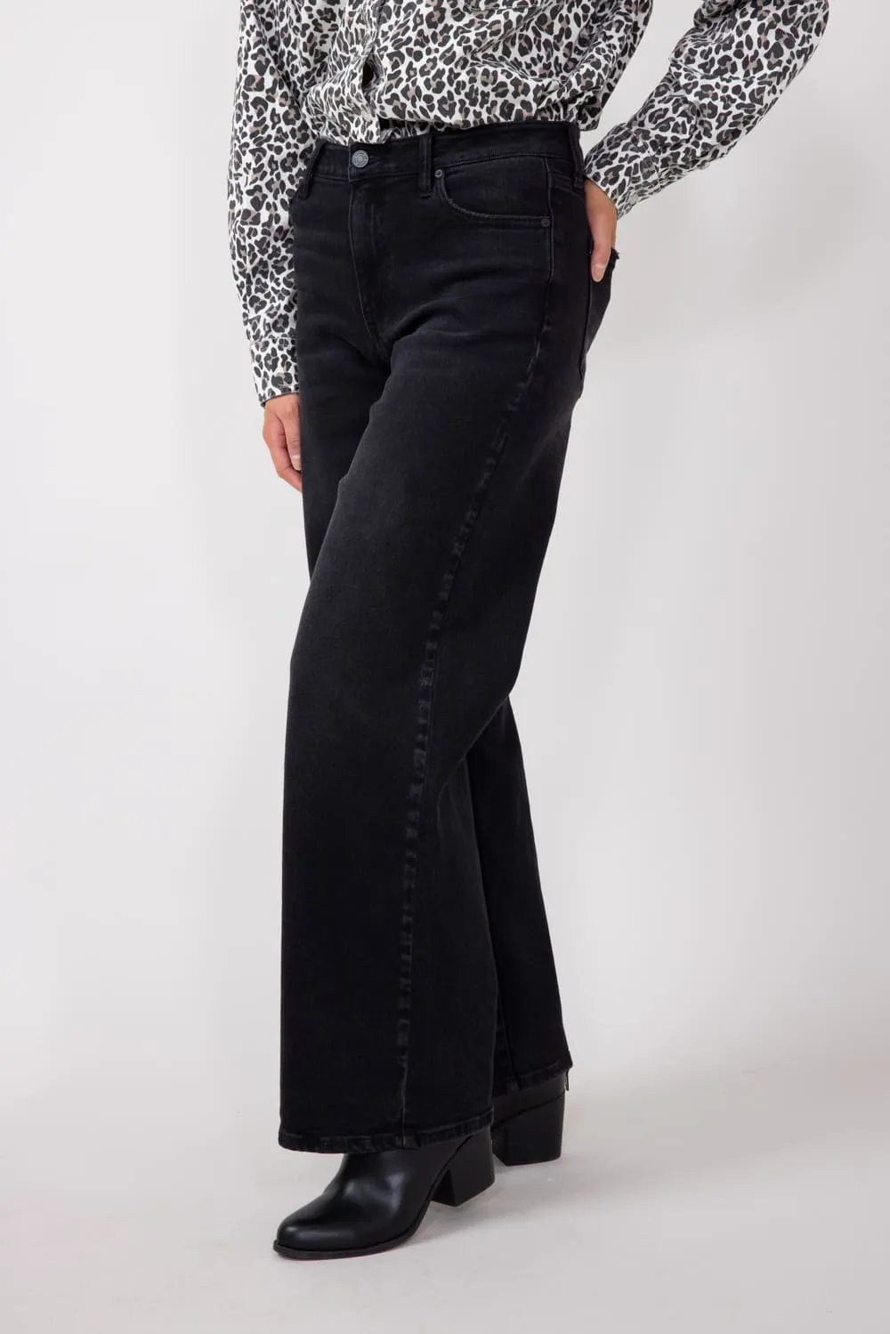 KanCan High Rise Wide Leg Clean Hem Jeans for Women in Black | KC70085BK