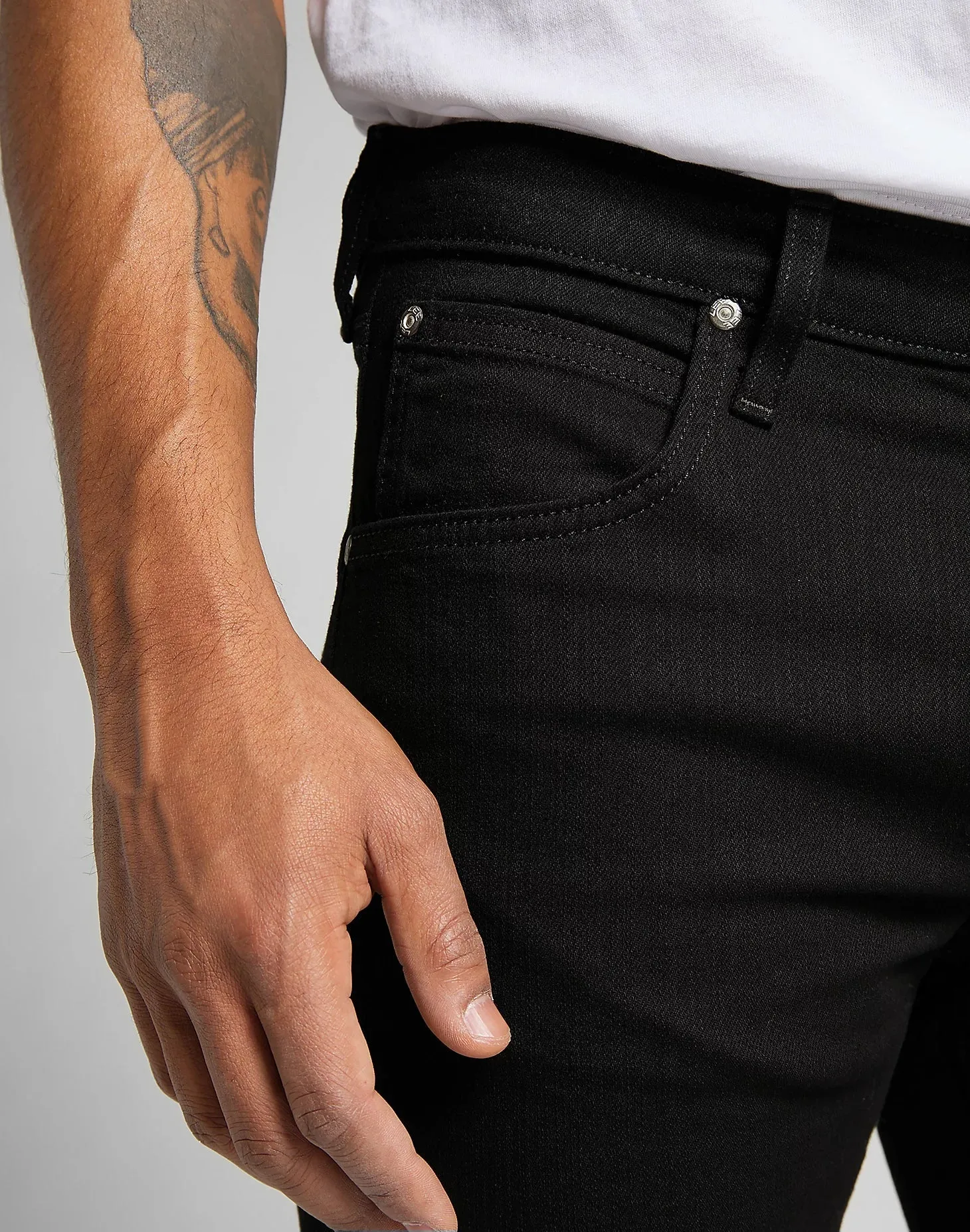 Lee Men's Daren Zip Fly Jeans In Clean Black