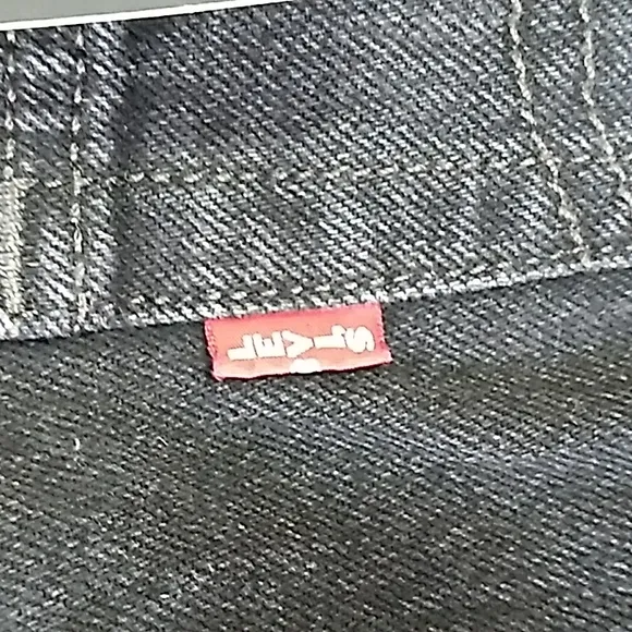 LEVIS 501 short jeans pants size 28 nwt