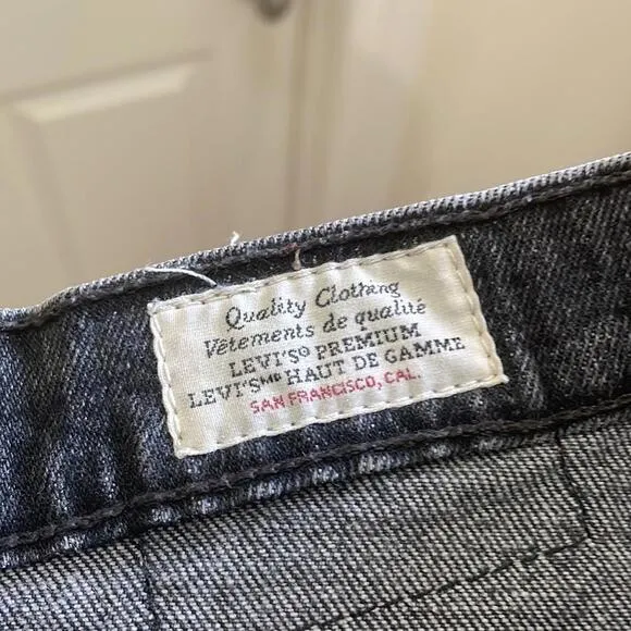 Levi's 501 - Slim - Classic Black Wash Denim Jeans  - 24x28